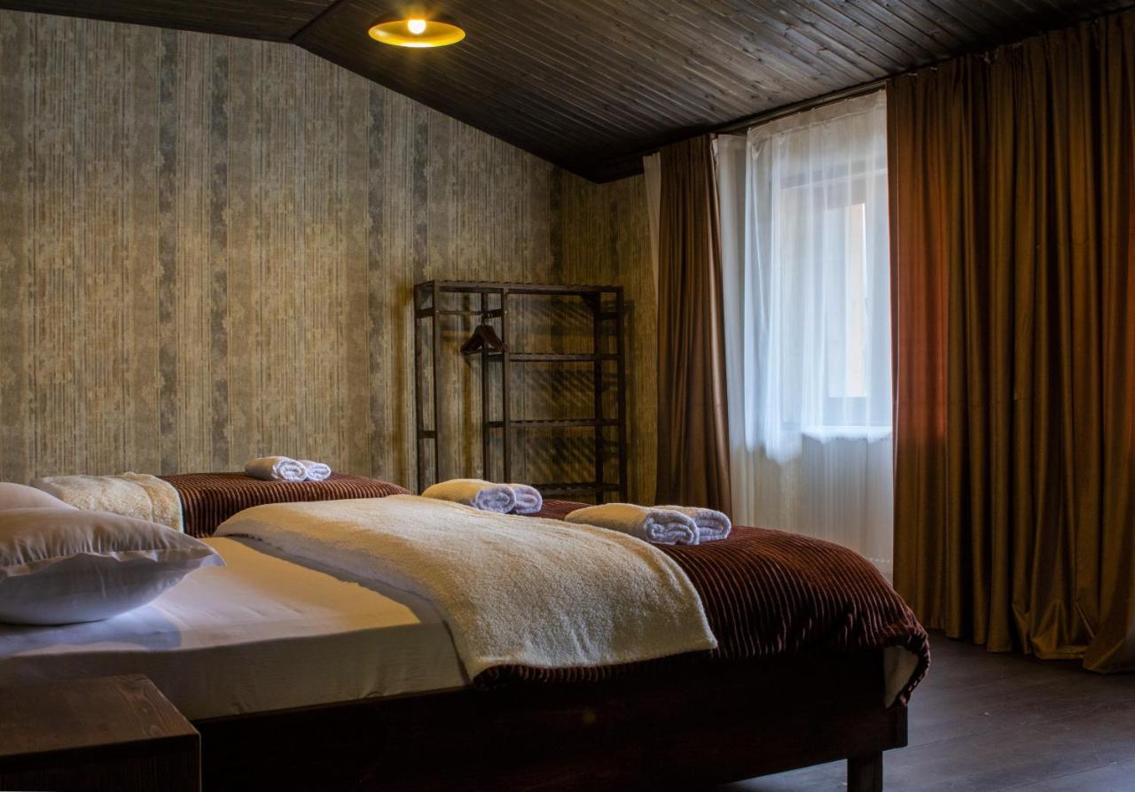 Hotel Eden Местія Екстер'єр фото