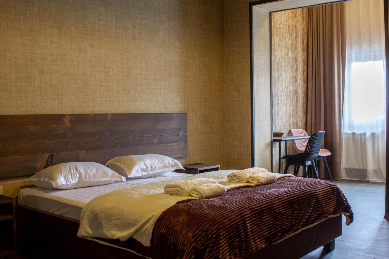 Hotel Eden Местія Екстер'єр фото