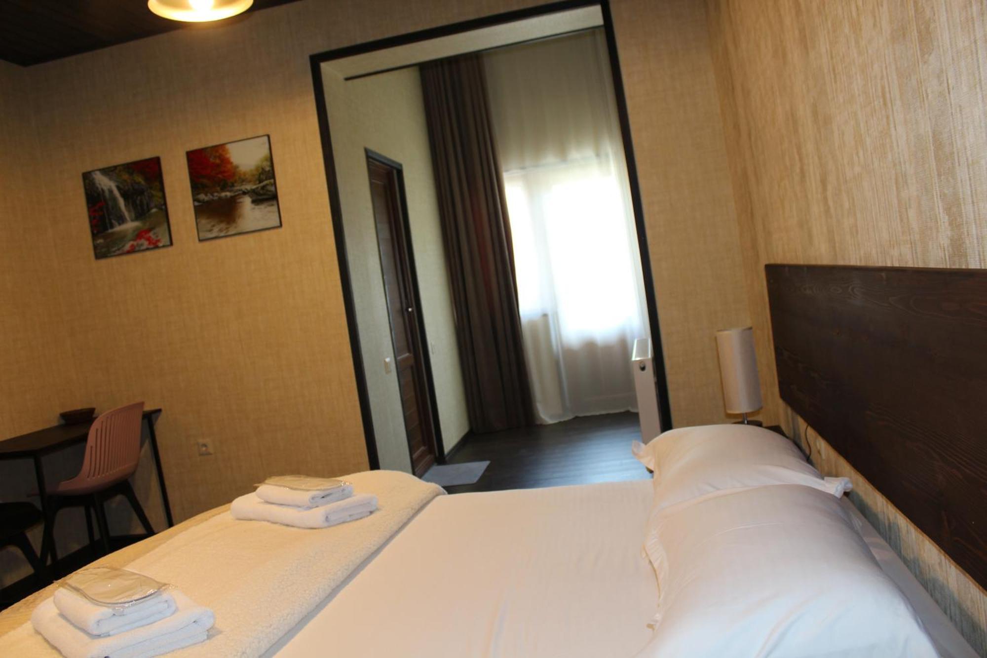 Hotel Eden Местія Екстер'єр фото